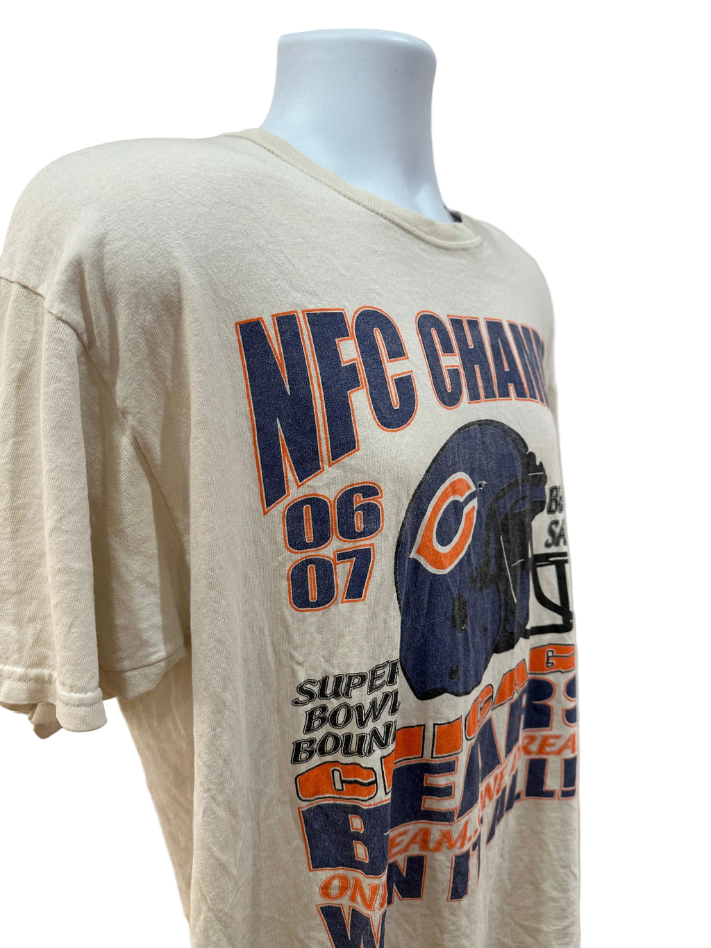 (Men's Large) 2000s Chicago Bears Champs Short Sleeve