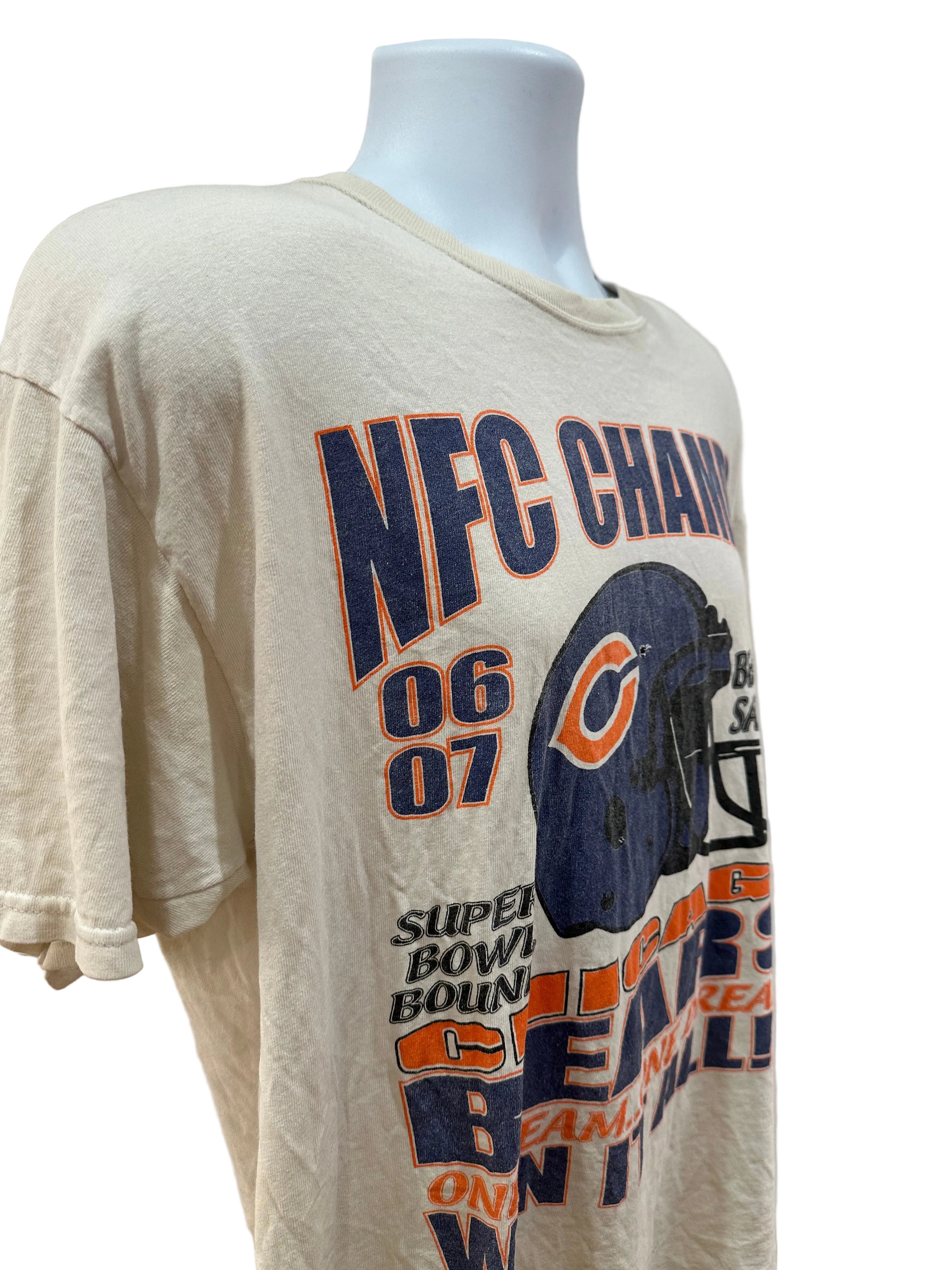 (Men's Large) 2000s Chicago Bears Champs Short Sleeve