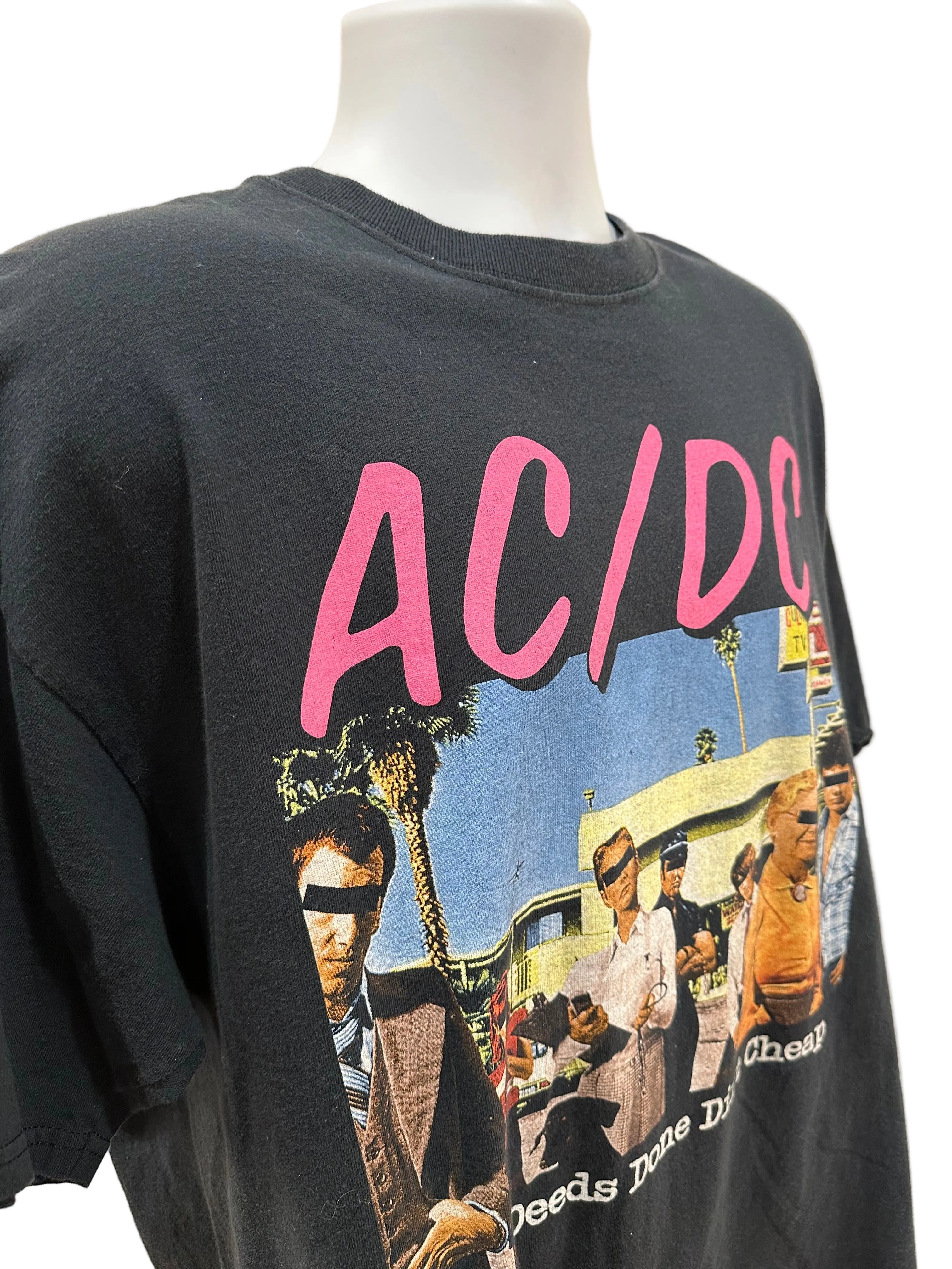 (Mens 2X) AC/DC "Dirty Deeds Done Dirt Cheap" Album Promo