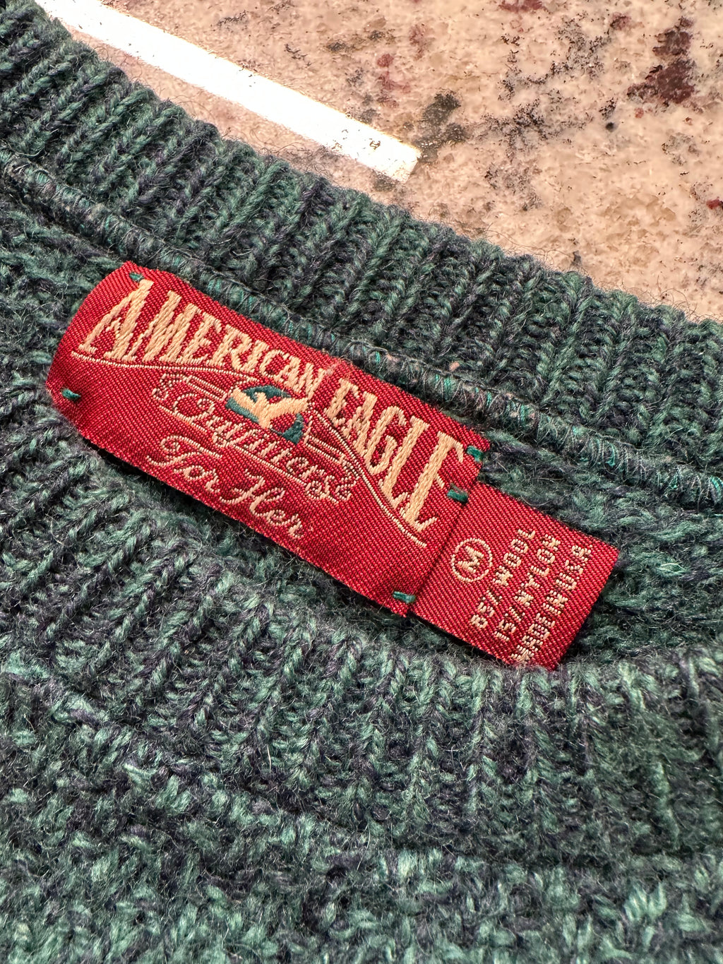(Women's Medium) 90s American Eagle Sweater