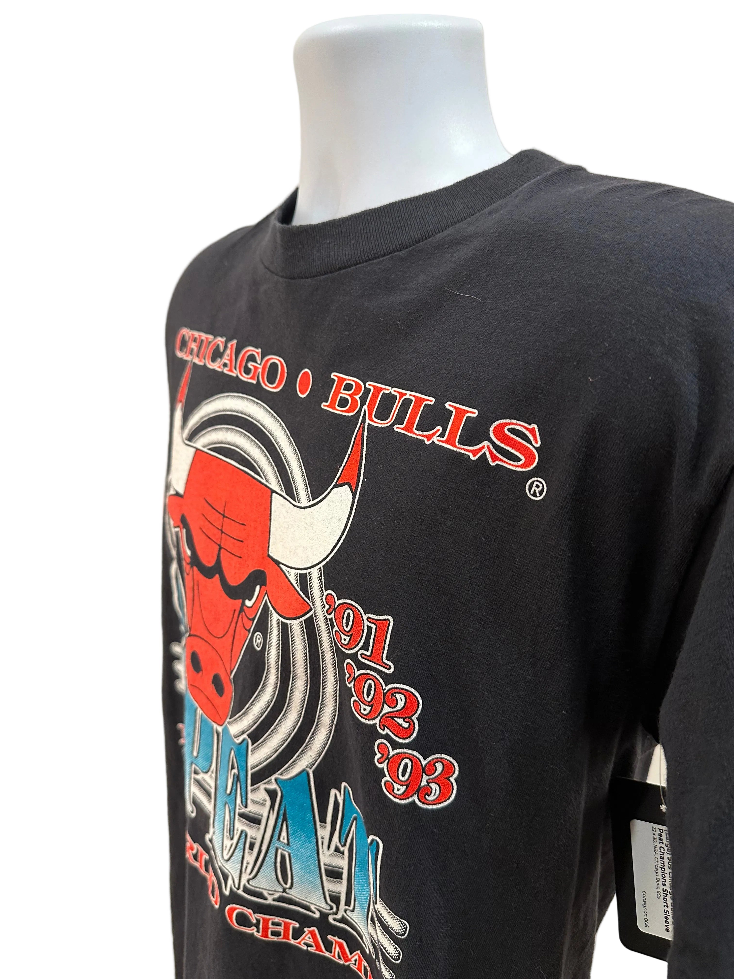 (Men's Large) 90s Chicago Bulls 3-Peat Champs Short Sleeve
