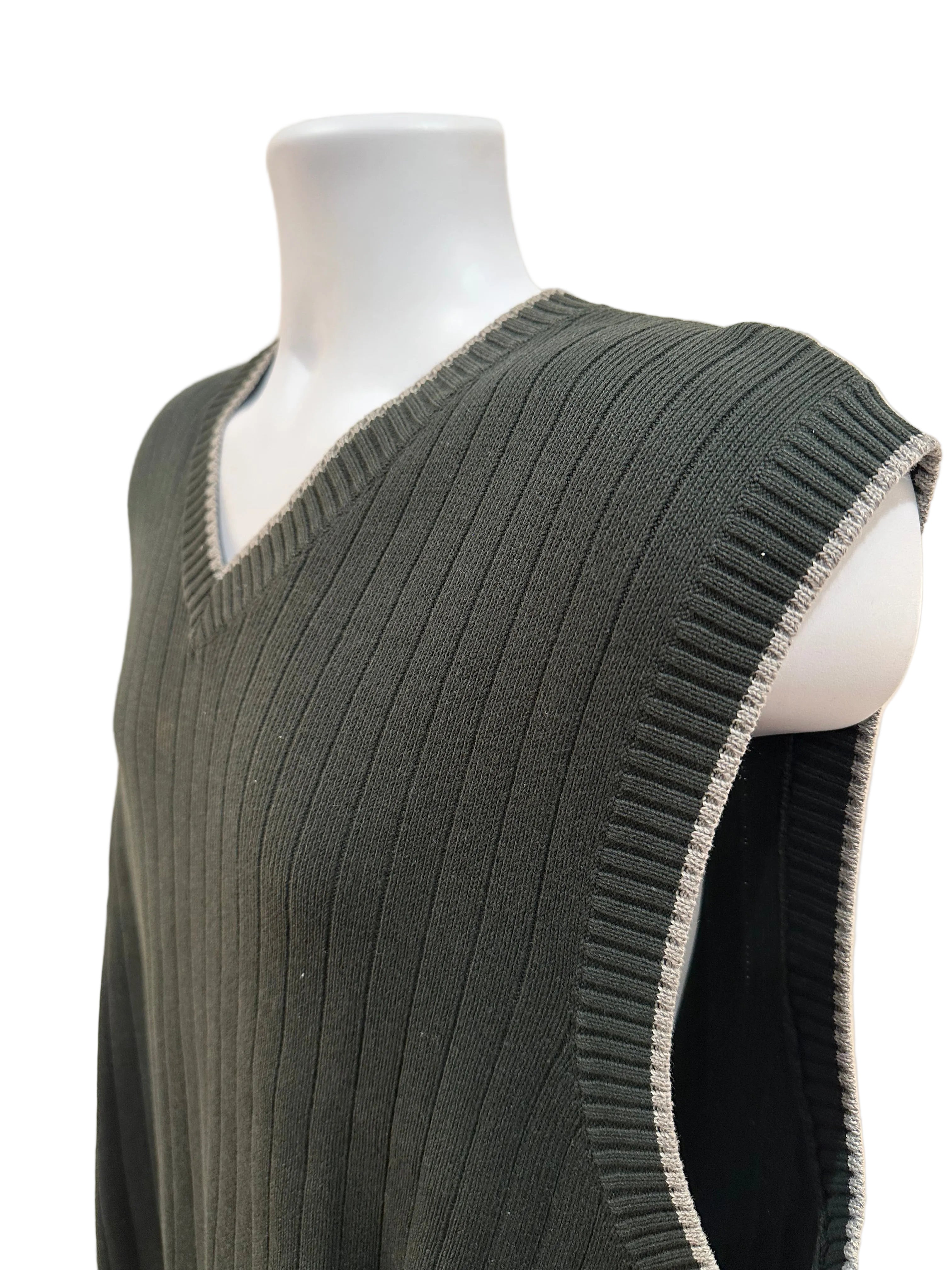 (Men's Medium) 90s Olive Trader Bay Sweater Vest