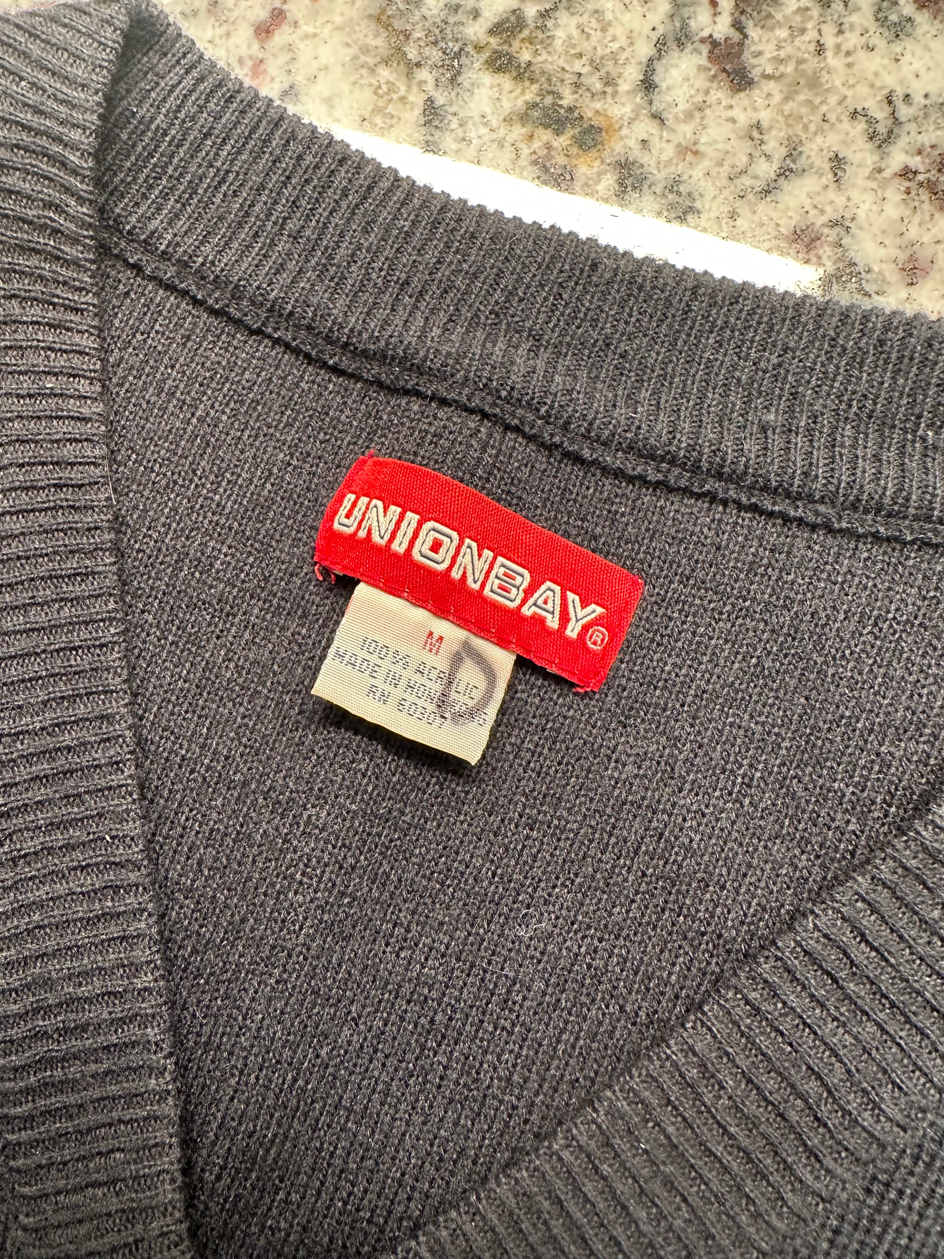 (Men's Medium) 2000s Unionbay Striped Sweater Vest