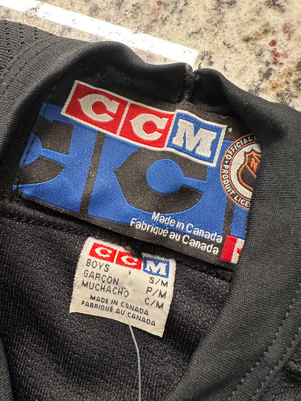 (Kids Medium) 90s CCM Chicago Blackhawks Jersey